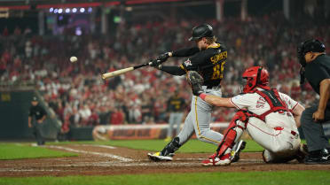 Jack Suwinski's RBI ground-rule double