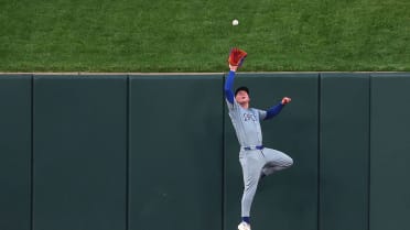Pete Crow-Armstrong's home run robbing catch 