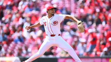 Chase Burns starts off the afternoon with a strikeout