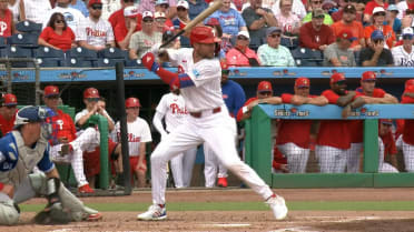 Trea Turner remolca dos con doble