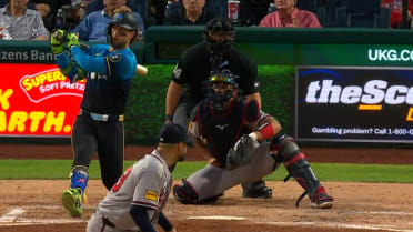 Bryce Harper's first triple of the season