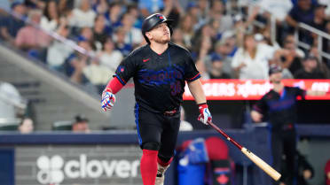 Alejandro Kirk's solo home run (5)