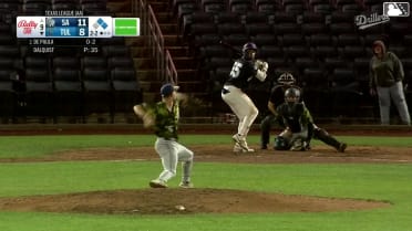 Josue De Paula singles on a ground ball to right fielder Kai Murphy. Nelson Quiroz scores. Sean McLain to 3rd.