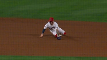 Zach Neto's diving double play to end the top of the 8th