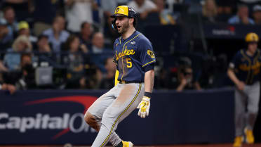 Garrett Mitchell's RBI single