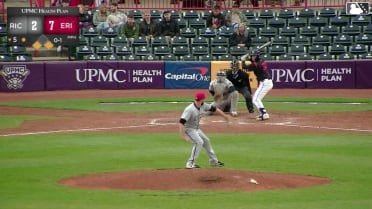 John Peck singles on a line drive to left fielder Scott Bandura. Aaron Antonini scores. Peyton Graham to 3rd.