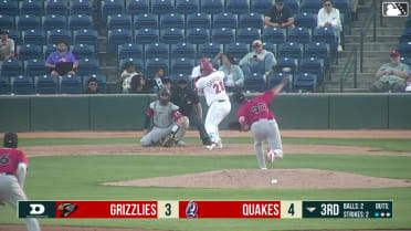 Gabriel Davalillo singles on a line drive to center fielder Roldy Brito. Kendrey Maduro scores. Jonny McGill to 3rd. Kevyn Castillo to 2nd.