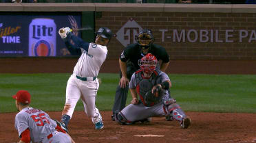 Jorge Polanco's game-tying double