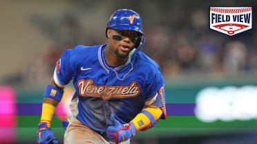 Field View: Ronald Acuña Jr.'s solo home run
