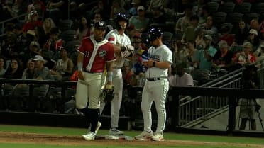 Kevin Alvarez delivers a four-hit performance