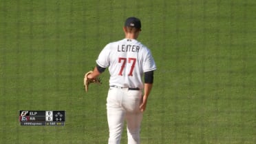 Jack Leiter strikes out the side 