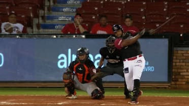 Jonrón solitario de Jorge Bonifacio