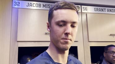 Misiorowski, Yelich talk Brewers' 8-2 win