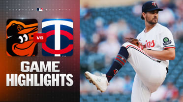 Dean Kremer, Austin Martin lead Twins to 9-5 win