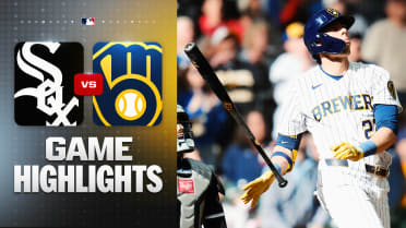 Yelich propels Brewers' epic 9-7 win over White Sox