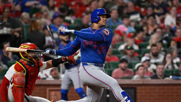 Soto abre entrada con doble 