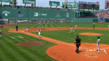 Brayan Bello picks off Ben Rice at second