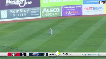 Alberto Hernandez's sliding catch 