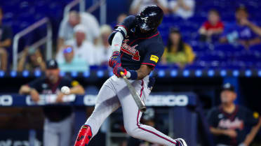 Jurickson Profar's leadoff home run (11)