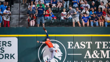 Smith le roba HR a Nimmo