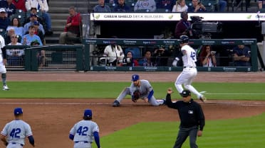 Rangers turn double play to escape bases-loaded jam