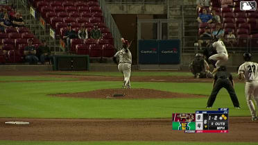Khadim Diaw doubles (12) on a line drive to left fielder Josh Adamczewski. Eduardo Tait scores. Brandon Winokur to 3rd.
