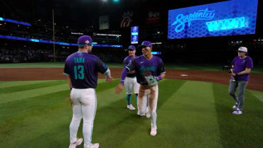 Taylor Clarke seals the win for the D-Backs