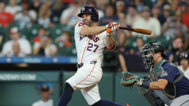 Jose Altuve's RBI single