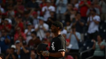 Michael A. Taylor recibe ovación en Washington