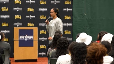 Michaela Edenfield visits RBI WS