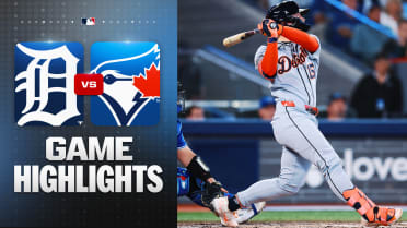 Max Clark hits a two-run double in Tigers' win