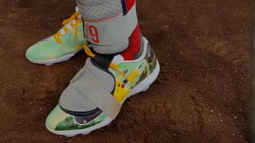 Zach Neto shows off Pokémon cleats