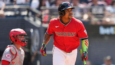 José Ramírez's two-run home run (7)