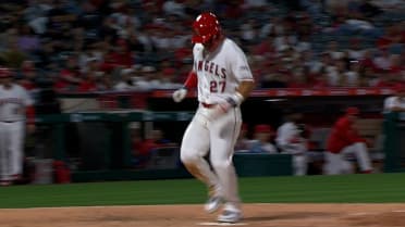 Jorge Soler pega elevado de sacrificio