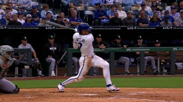 Bobby Witt Jr. laces a 113.4 mph double to left field