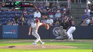 Jacob Reimer singles on a line drive to center fielder Lonnie White Jr. Jamari Baylor scores. Vincent Perozo scores.