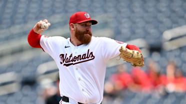 Zack Littell K's Jac Caglianone to escape jam