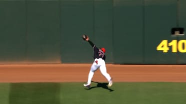 Espectacular atrapada de Watson 