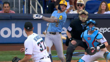 Brice Turang impulsa tres en triunfo de Milwaukee