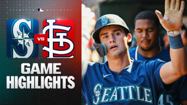 Cole Young hits a home run in Mariners' win