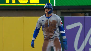 Bobby Witt Jr. steals his 10th base of 2026