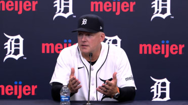 A.J. Hinch breaks down pitching duel in win