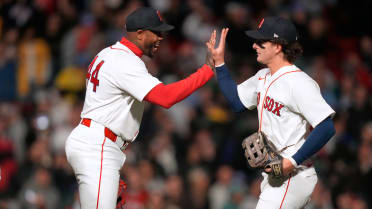 TREMENDO pitcheo de Chapman en la 9na