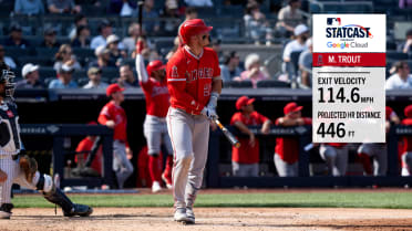 Mike Trout crushes 446-ft. home run vs. Yankees