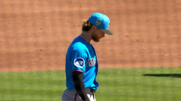 Max Meyer poncha a Nathan Church