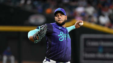 Eduardo Rodríguez cuelga 7 ceros