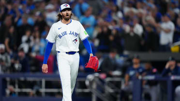  Kevin Gausman escapes jam in the 7th