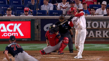Brady House lifts sac fly, plates Jacob Young