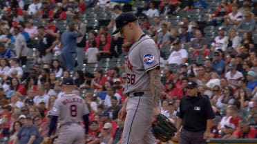 Hunter Brown retira a Munetaka Murakami 