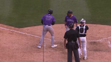 Robert Calaz's RBI walk